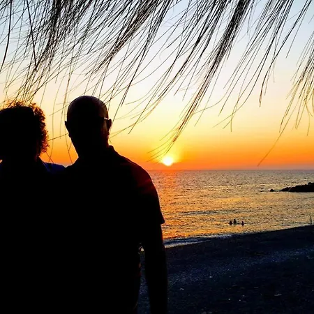 펜션 Casa Nel !!! Falconara Albanese