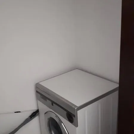 Casa Nel !!! * Falconara Albanese