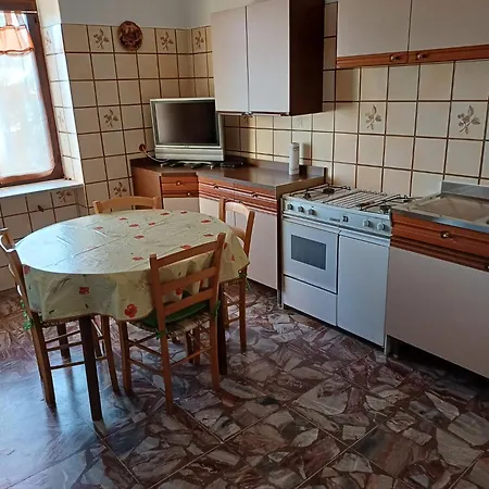 Casa Nel !!! * Falconara Albanese