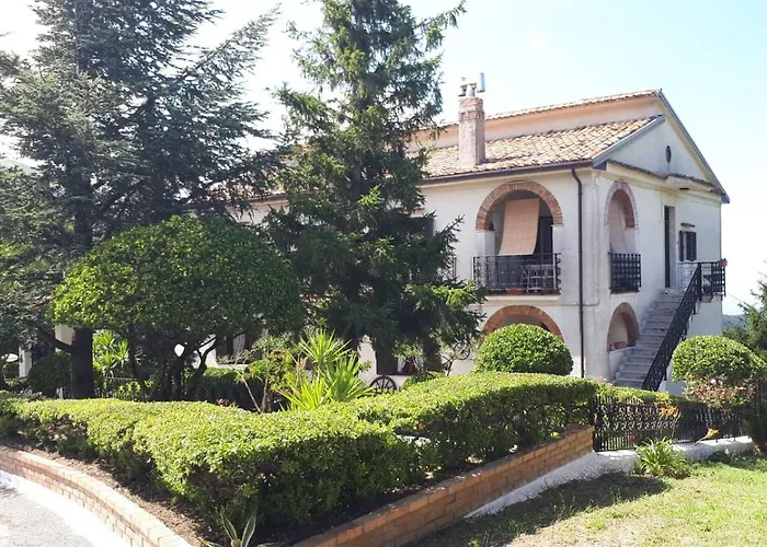 Vakantiehuis Casa Nel !!! Falconara Albanese