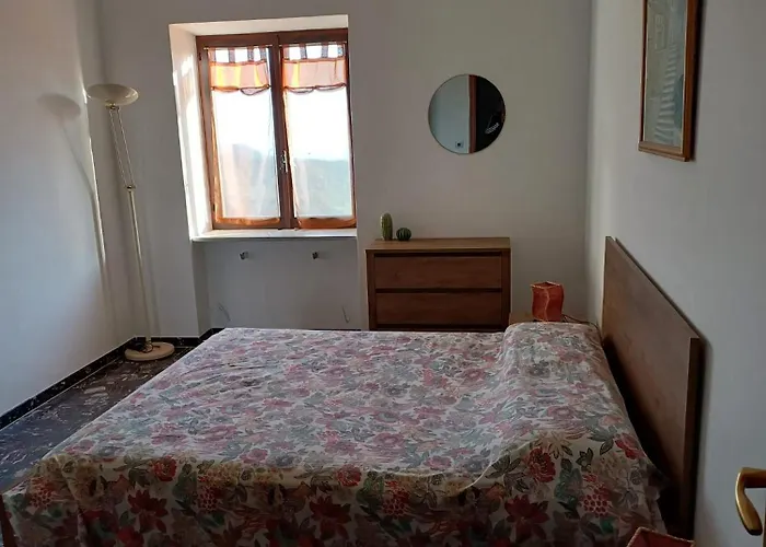 Casa Nel !!! Falconara Albanese