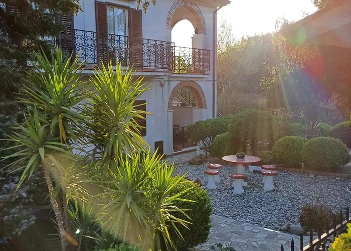 Casa Nel !!! Falconara Albanese