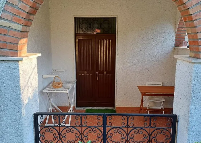 Casa Nel !!! * Falconara Albanese